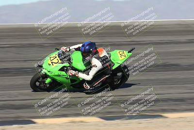 media/Jan-16-2026-CVMA Friday Practice (Fri) [[6f2bf47531]]/3-Racer 2/Session 2 Bowl Entry Pans/